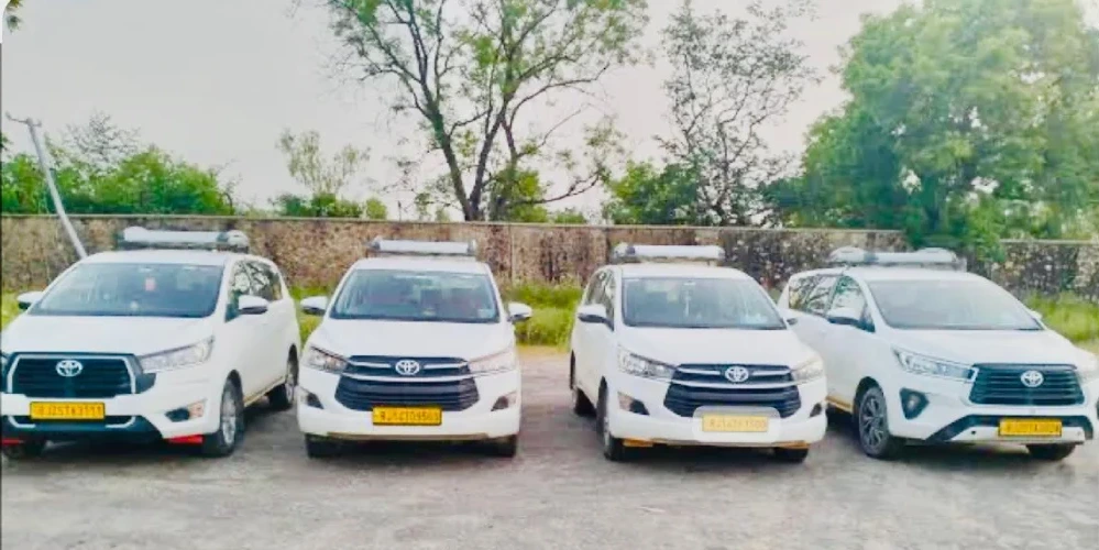 24 Hours Taxi Service in Solapur | KK Tours and Travels